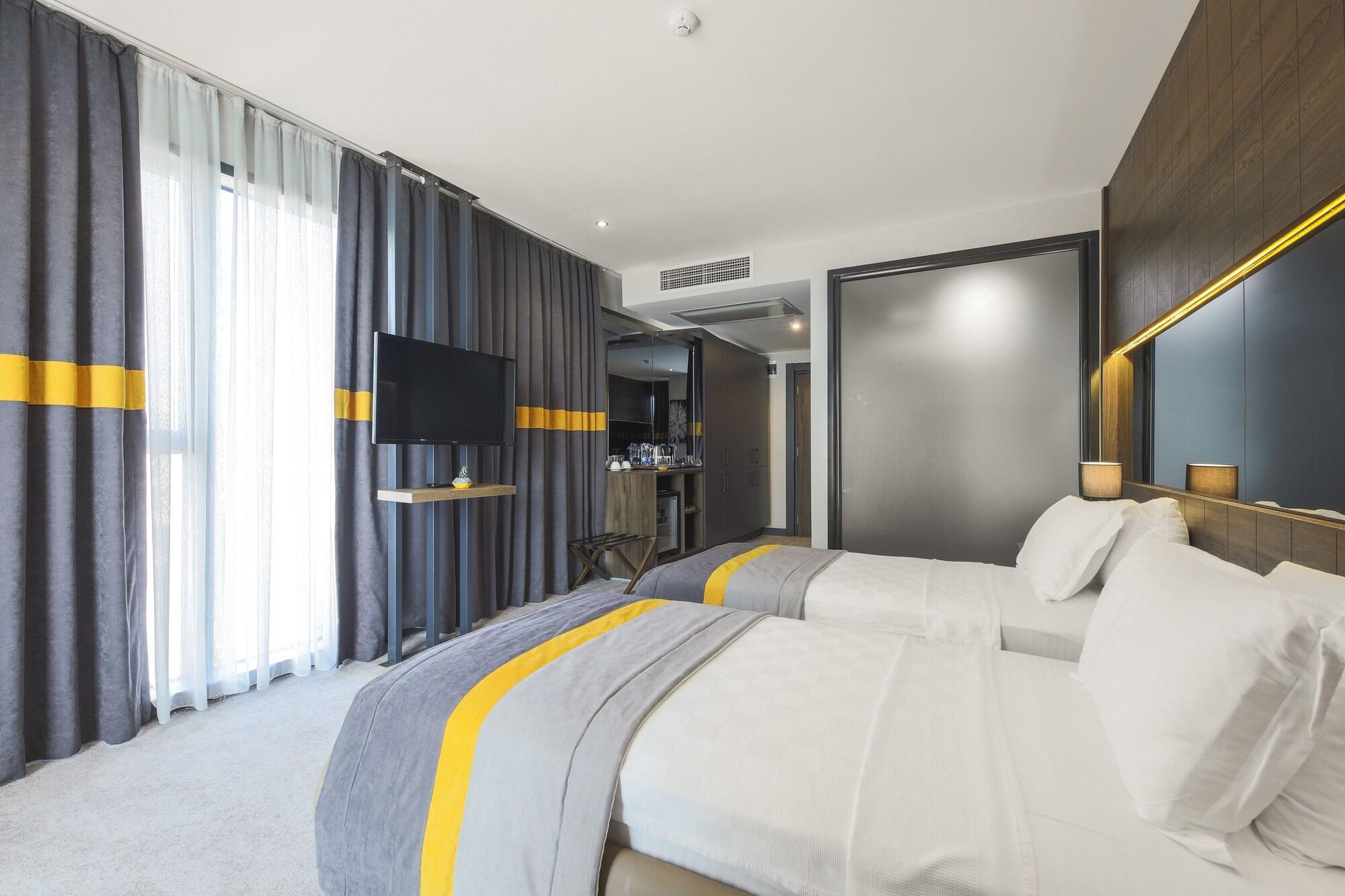 Noax Hotel Mersin  Exteriör bild