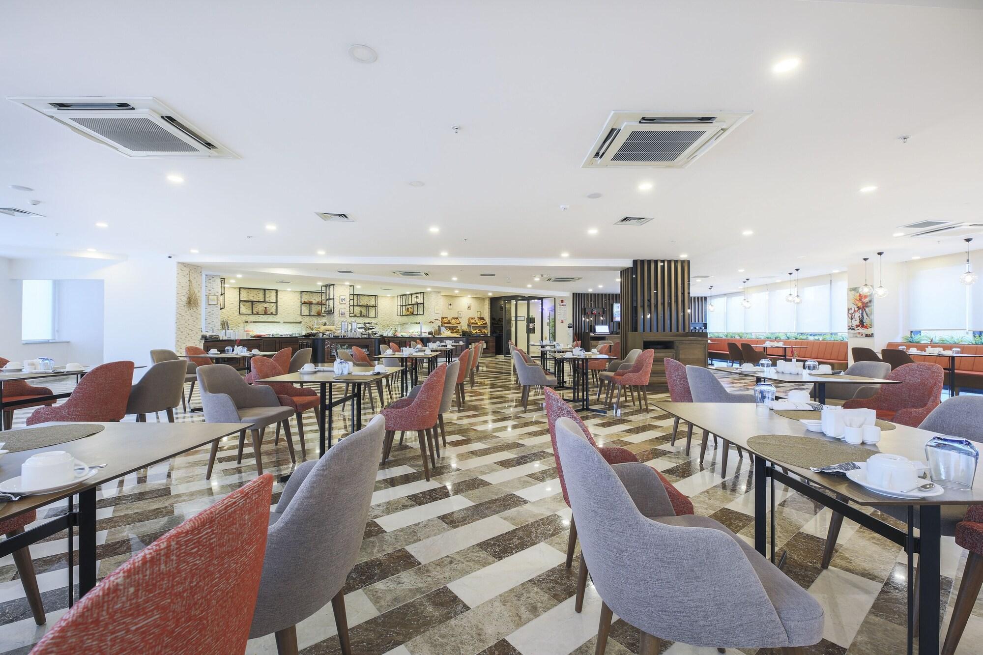 Noax Hotel Mersin  Exteriör bild